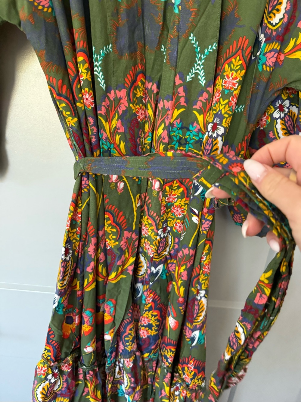 Anthropologie Emmanuelle Maxi Tiered Boho Robe with Multicolor Blooms Size M/L - Picture 6 of 13
